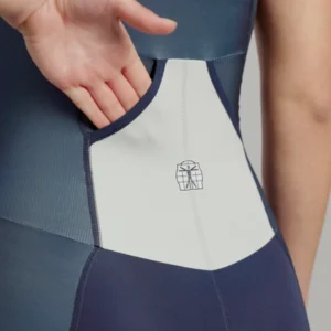 Tri Back Pocket Women