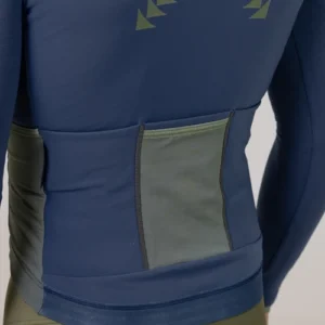 Gravel Jackets Nordic Blue Back Pockets
